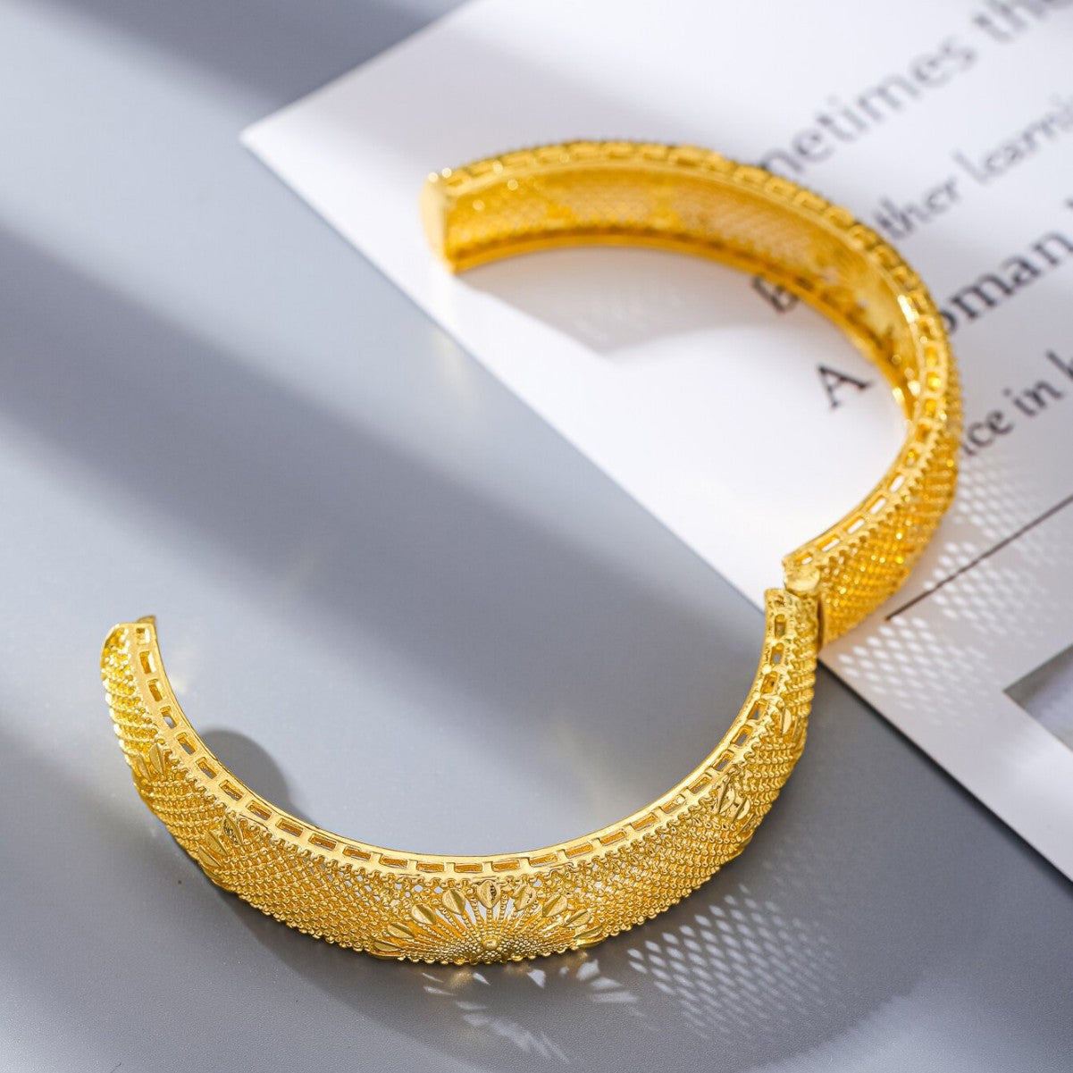BUY 1 GET 1 FREE Peacock Royal Bracelet High Quality Sand Gold Fashion Open Bracelet